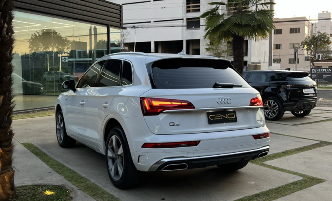 Audi Q5 S-Line 2.0 TFSI Quattro S-tronic 2021 Gasolina-2