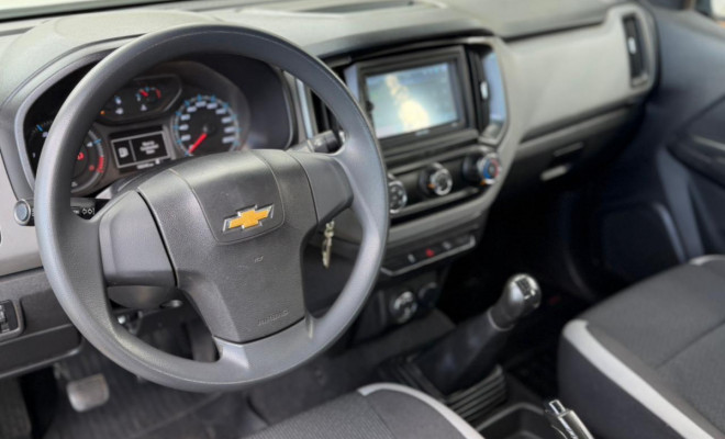 GM - Chevrolet S10 Pick-Up LS 2.8 TDI 4x4 CD Dies. Mec. 2020 Diesel-4