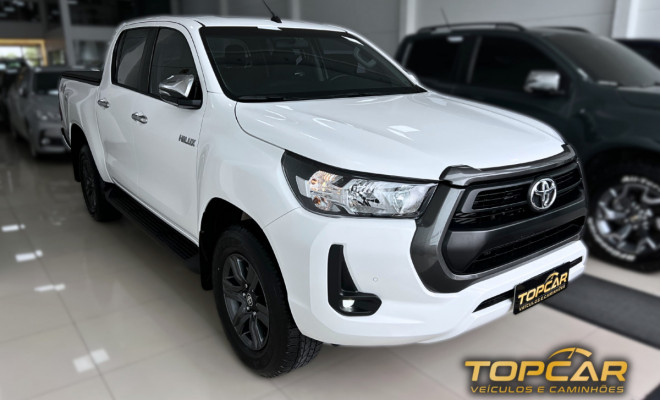 Toyota Hilux CD SR 4x4 2.8 TDI Diesel Aut. 2024 Diesel-1