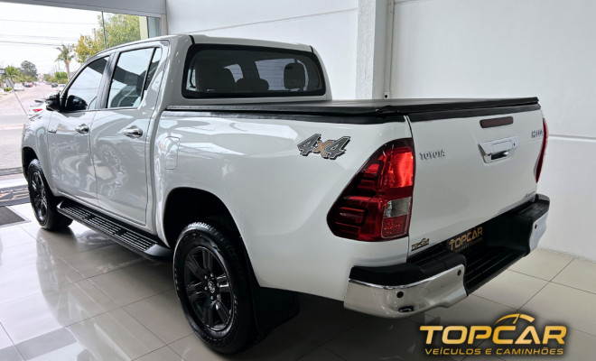 Toyota Hilux CD SR 4x4 2.8 TDI Diesel Aut. 2024 Diesel-4