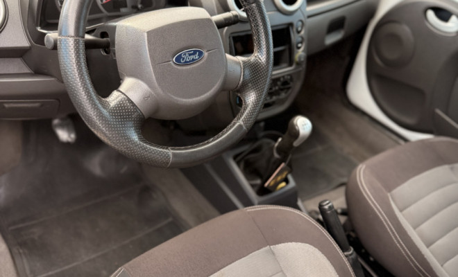 Ford Ka Sport 1.6 8V Flex 3p 2012 Flex-6