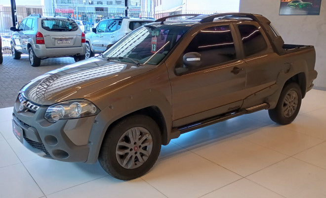 Fiat Strada Adventure1.8/ 1.8 LOCKER Flex CD 2013 Flex-2