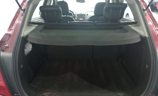 GM - Chevrolet TRACKER LTZ 1.8 16V Flex 4x2 Aut. 2014 Flex-10