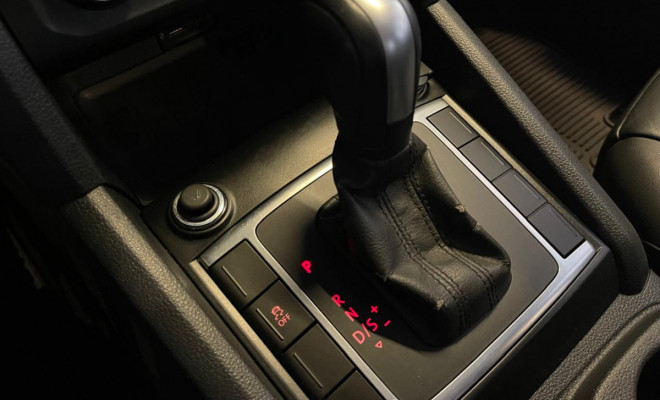 VW VolksWagen AMAROK Comfor. CD 2.0 TDI 4x4 Dies. Aut. 2020 Diesel-10