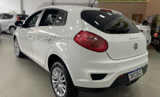 Fiat Bravo ESSENCE 1.8 Flex 16V 5p 2016 Flex-1