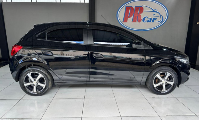 GM - Chevrolet ONIX HATCH LTZ 1.4 8V FlexPower 5p Mec. 2017 Flex-9