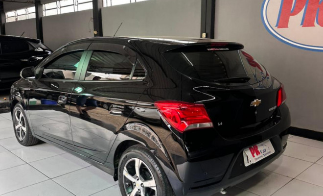 GM - Chevrolet ONIX HATCH LTZ 1.4 8V FlexPower 5p Mec. 2017 Flex-2