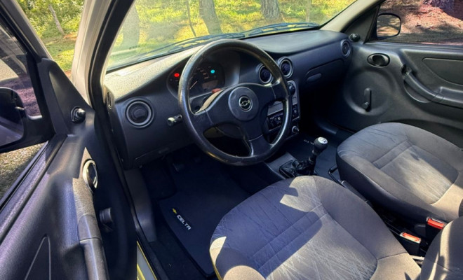 GM - Chevrolet Celta Life 1.0 MPFI VHC 8V 5p 2005 Flex-4