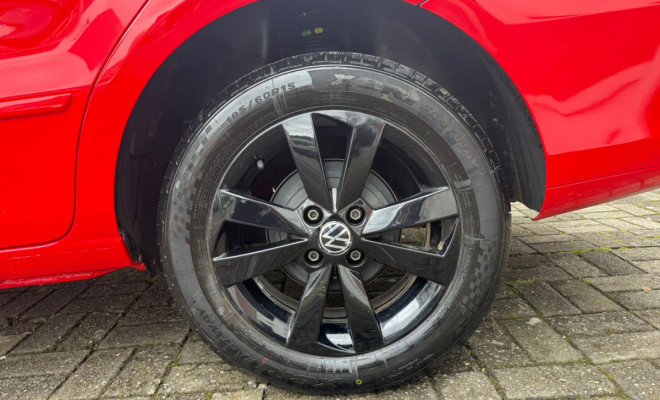 VW - VolksWagen VOYAGE  Trendline 1.0 T.Flex 8V 4p 2016 Flex-8