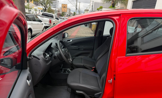 VW - VolksWagen VOYAGE  Trendline 1.0 T.Flex 8V 4p 2016 Flex-6