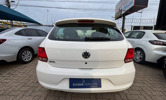 VW - VolksWagen Gol (novo) 1.0 Mi Total Flex 8V 4p 2014 Flex-6