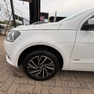 VW - VolksWagen Gol (novo) 1.0 Mi Total Flex 8V 4p 2014 Flex-3