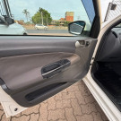 VW - VolksWagen Gol (novo) 1.0 Mi Total Flex 8V 4p 2014 Flex-7