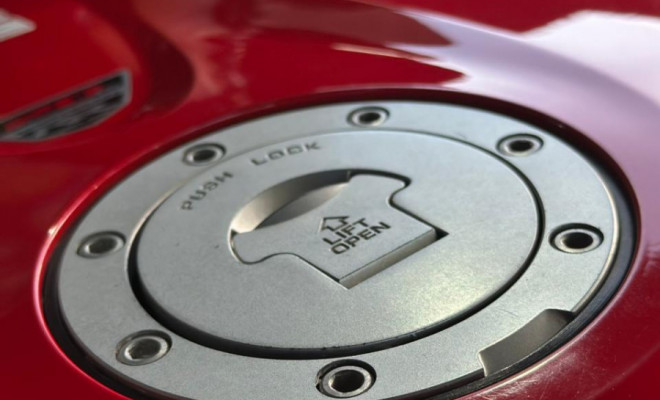 HONDA CBR 1000 RR Fireblade 2012 Gasolina-11