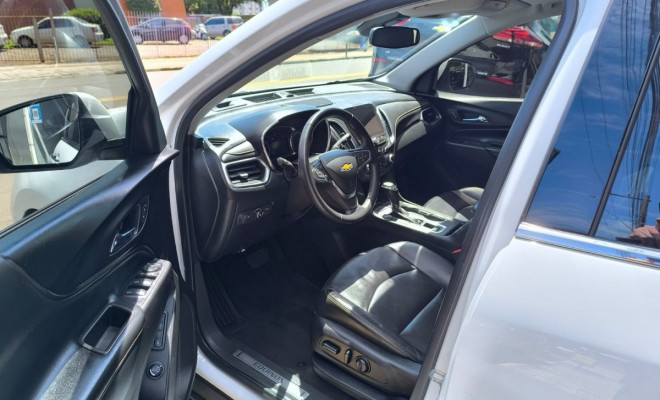 EQUINOX PREMIER 2.0 Turbo AWD AUT.-2