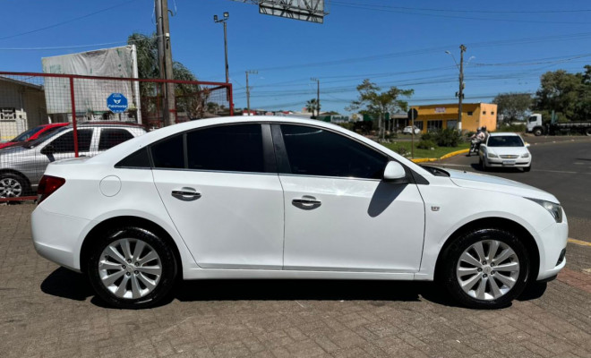 GM - Chevrolet CRUZE LTZ 1.8 16V FlexPower 4p Aut. 2014 Flex-4