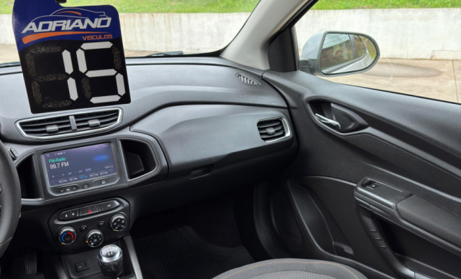 ONIX LTZ 1.4 2015 | Topo de Linha com Baixa KM!-6