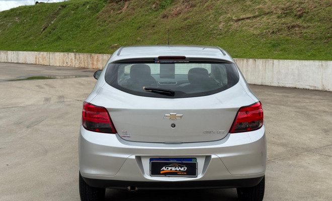 ONIX LTZ 1.4 2015 | Topo de Linha com Baixa KM!-0