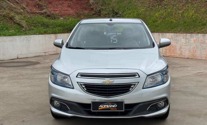 ONIX LTZ 1.4 2015 | Topo de Linha com Baixa KM!-1