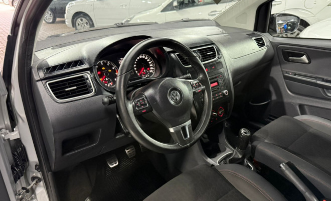 VW - VolksWagen CROSSFOX 1.6 Mi Total Flex 8V 5p 2013 Flex-6