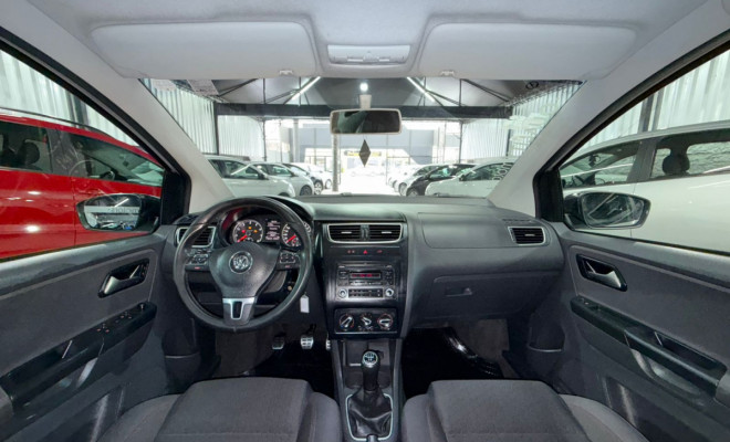 VW - VolksWagen CROSSFOX 1.6 Mi Total Flex 8V 5p 2013 Flex-5