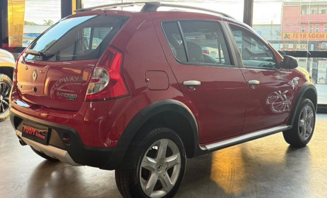 Renault SANDERO STEPWAY Hi-Flex 1.6-1