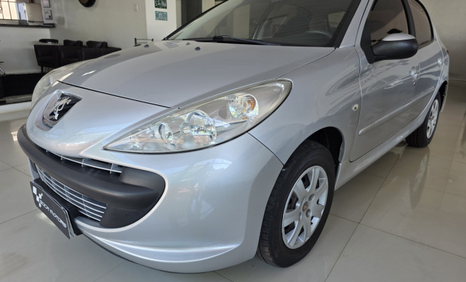 Peugeot 207 XR 1.4 Flex 8V 5p 2011 Flex-7