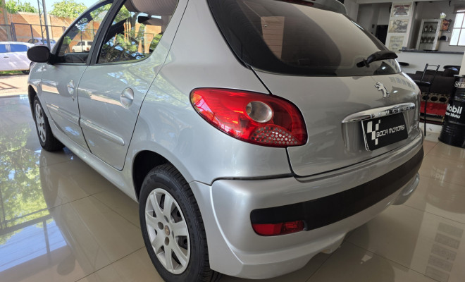 Peugeot 207 XR 1.4 Flex 8V 5p 2011 Flex-2