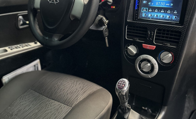 Caoa Chery/Chery Celer Sedan 1.5 16V Flex 5p 2013 Flex-6