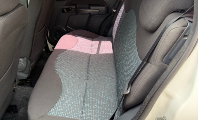 Fiat UNO ATTRACTI. Celeb.1.4 EVO F.Flex 8V 4p 2011 Flex-8