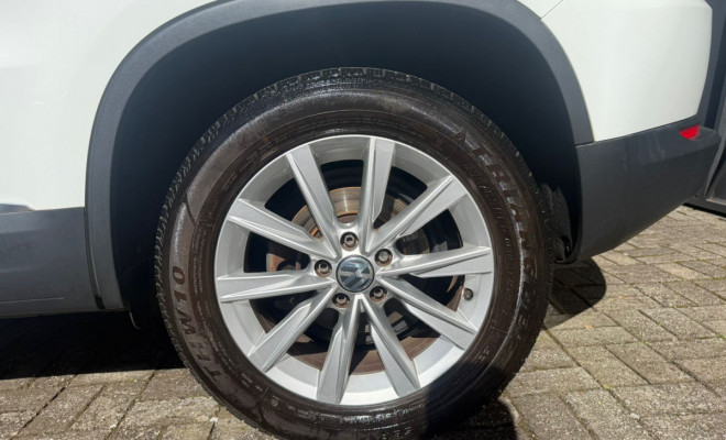 VW - VolksWagen TIGUAN 2.0 TSI 16V 200cv Tiptronic 5p 2014 Gasolina-8