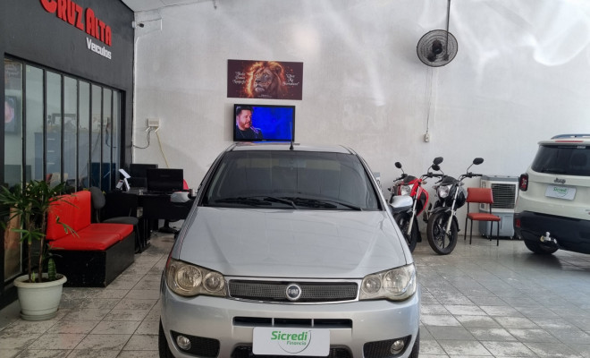 Fiat Siena HLX 1.8 mpi Flex 8V 4p 2005 Gasolina-0