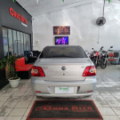 Fiat Siena HLX 1.8 mpi Flex 8V 4p 2005 Gasolina-4