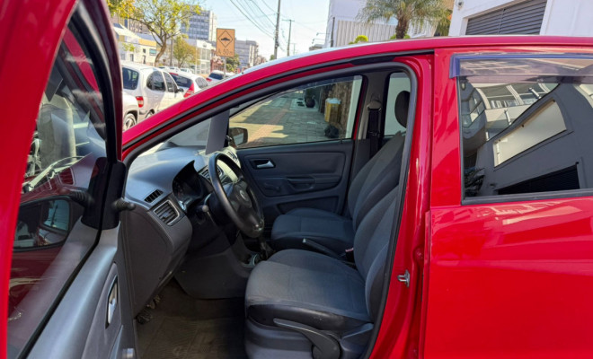 VW - VolksWagen Fox 1.0 Mi Total Flex 8V 5p 2010 Flex-6