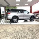 Toyota Hilux CD SRX 4x4 2.8 TDI 16V Diesel Aut. 2018 Diesel-2