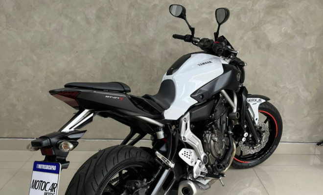YAMAHA MT-07/MT-07 ABS 689cc 2016 Gasolina-1