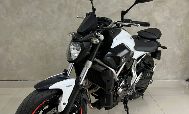 YAMAHA MT-07/MT-07 ABS 689cc 2016 Gasolina-5