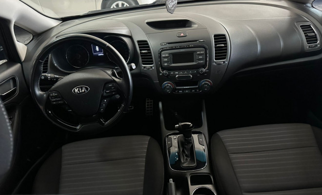 Kia Motors Cerato 1.6 16V  Flex  Aut. 2019 Flex-13