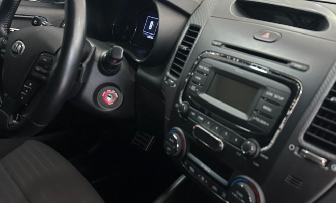 Kia Motors Cerato 1.6 16V  Flex  Aut. 2019 Flex-6