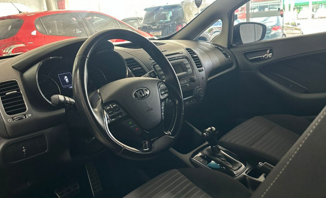 Kia Motors Cerato 1.6 16V  Flex  Aut. 2019 Flex-11