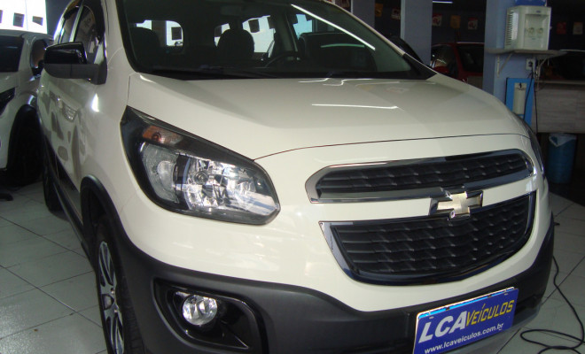 GM - Chevrolet SPIN ACTIV 1.8 8V Econo. Flex 5p Aut. 2016 Flex-5