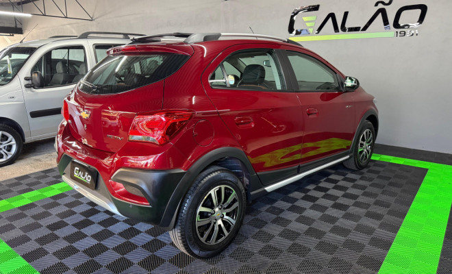 GM - Chevrolet ONIX HATCH ACTIV 1.4 8V Flex 5P Aut. 2017 Flex-2