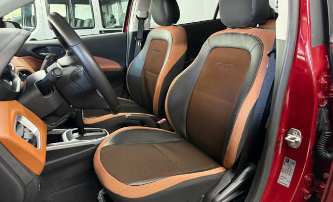 GM - Chevrolet ONIX HATCH ACTIV 1.4 8V Flex 5P Aut. 2017 Flex-7