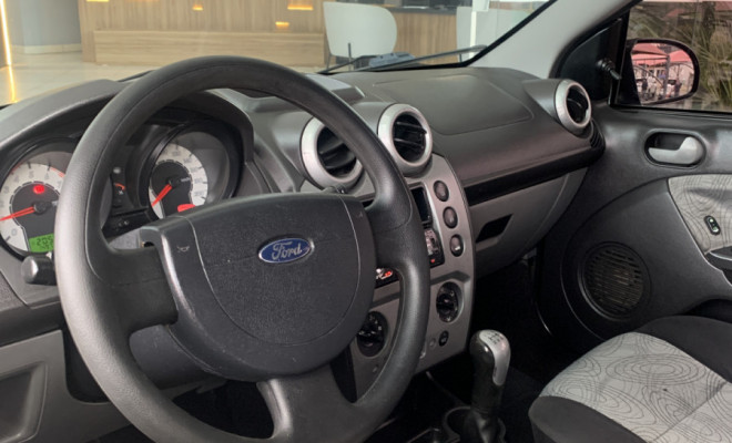 Ford Fiesta Sed. 1.6 8V Flex 4p 2010 Flex-5