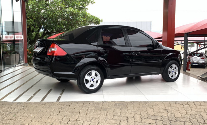 Ford Fiesta Sed. 1.6 8V Flex 4p 2010 Flex-2