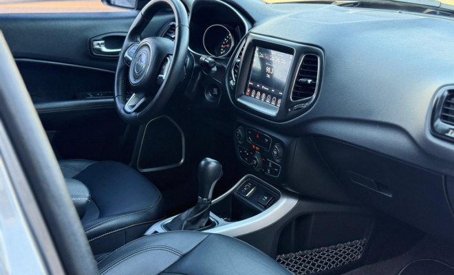 Jeep COMPASS LONGITUDE 2.0 4x2 Flex 16V Aut. 2019 Flex-8