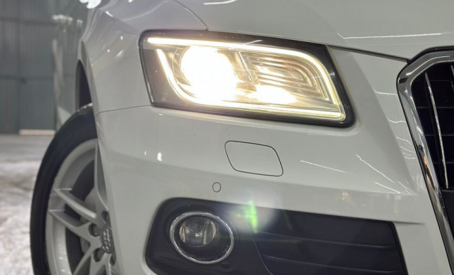 Audi Q5 2.0 16V TFSI 225cv Quattro Tiptronic 2013 Gasolina-17