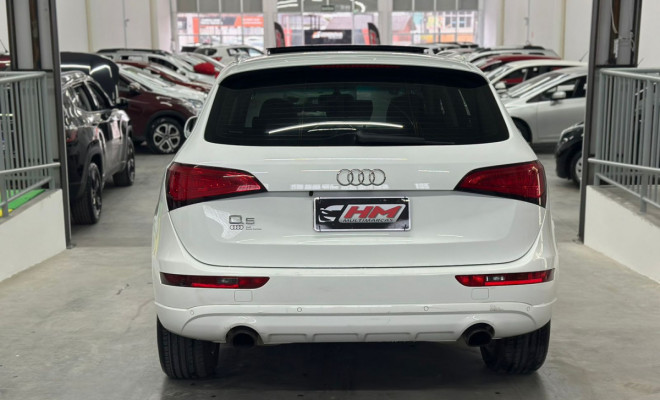 Audi Q5 2.0 16V TFSI 225cv Quattro Tiptronic 2013 Gasolina-14