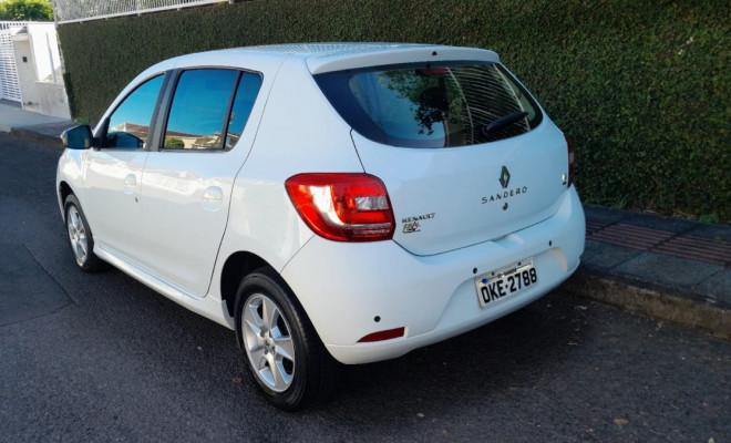 Renault SANDERO Dyna. EasyR Hi-Flex 1.6 8V 2015 Flex-2