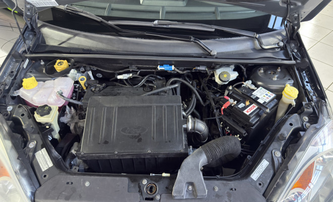 Ford Fiesta SE 1.6 8V Flex 5p 2014 Flex-1